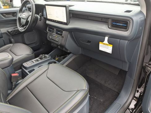 New 2026 Ford Maverick Lobo AWD/4WD image 23