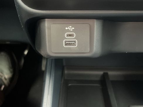New 2026 Ford Maverick XL AWD/4WD image 6