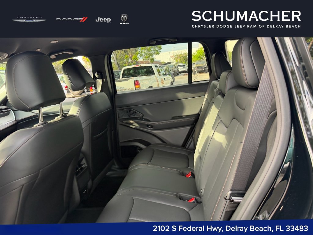 New 2026 Jeep Cherokee Limited AWD/4WD image 11