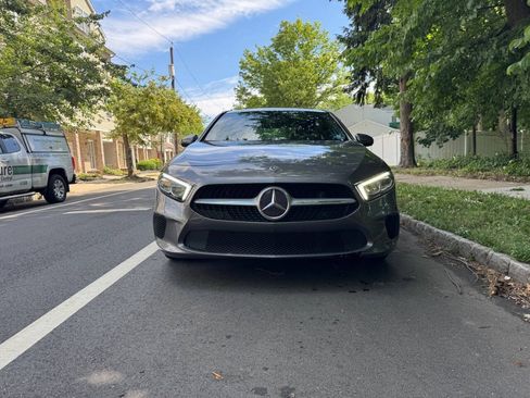 Used 2019 Mercedes-Benz A 220 image 3
