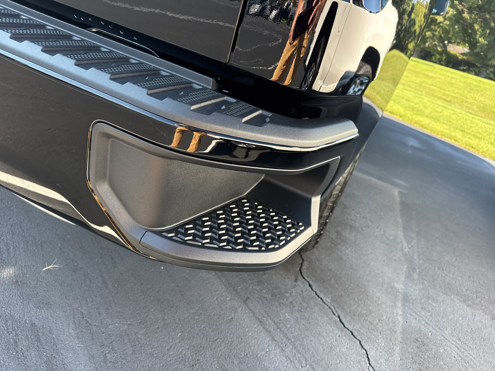 New 2026 Chevrolet Silverado 1500 RST w/ RST Select Package AWD/4WD image 6