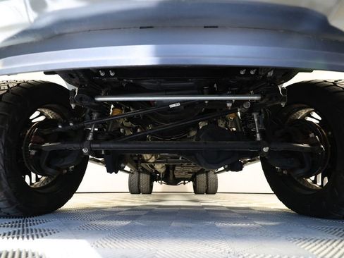 Used 2025 Ford F450 Platinum w/ FX4 Off-Road Package image 45