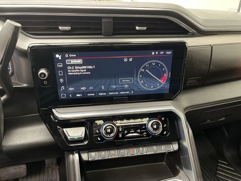 Certified 2024 GMC Sierra 3500 Denali w/ Technology Package image 20