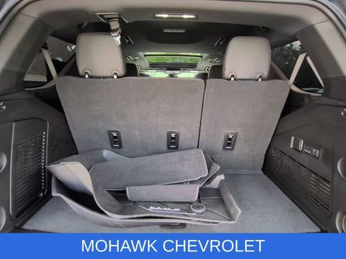 Used 2026 Chevrolet Tahoe Z71 w/ Comfort Package AWD/4WD image 28