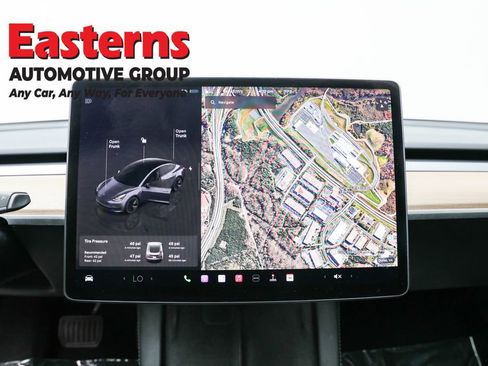 Used 2023 Tesla Model 3 Standard Range image 12