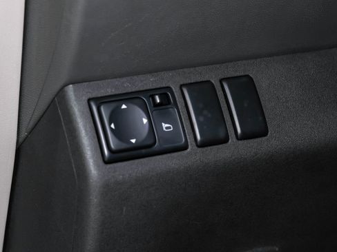 Used 2012 Nissan Xterra S w/ Value Package image 26