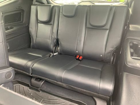 Used 2022 Subaru Ascent Limited w/ Technology Package AWD/4WD image 18