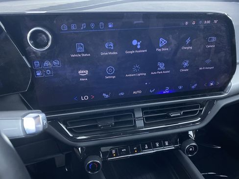 Certified 2024 Chevrolet Equinox EV RS image 5