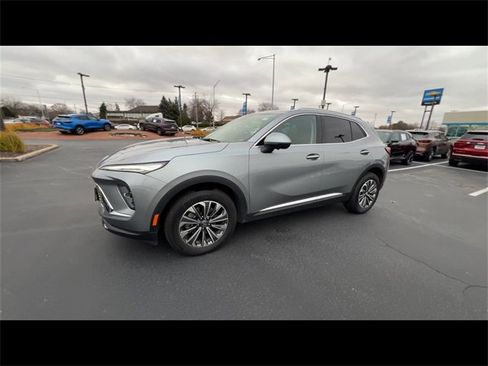 Certified 2025 Buick Envision Preferred image 4