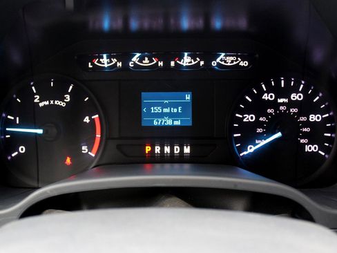 Used 2022 Ford F550 4x4 Crew Cab Super Duty w/ Power Equipment Group image 22