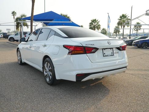 Used 2023 Nissan Altima 2.5 S image 9