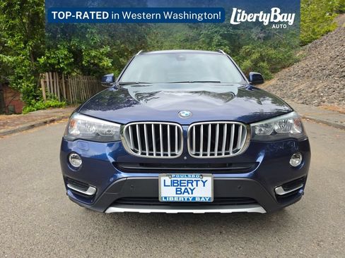 Used 2017 BMW X3 xDrive28i AWD/4WD image 2