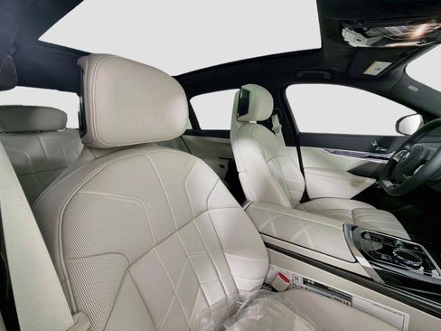 New 2026 BMW i7 eDrive50 w/ Executive Package RWD image 30