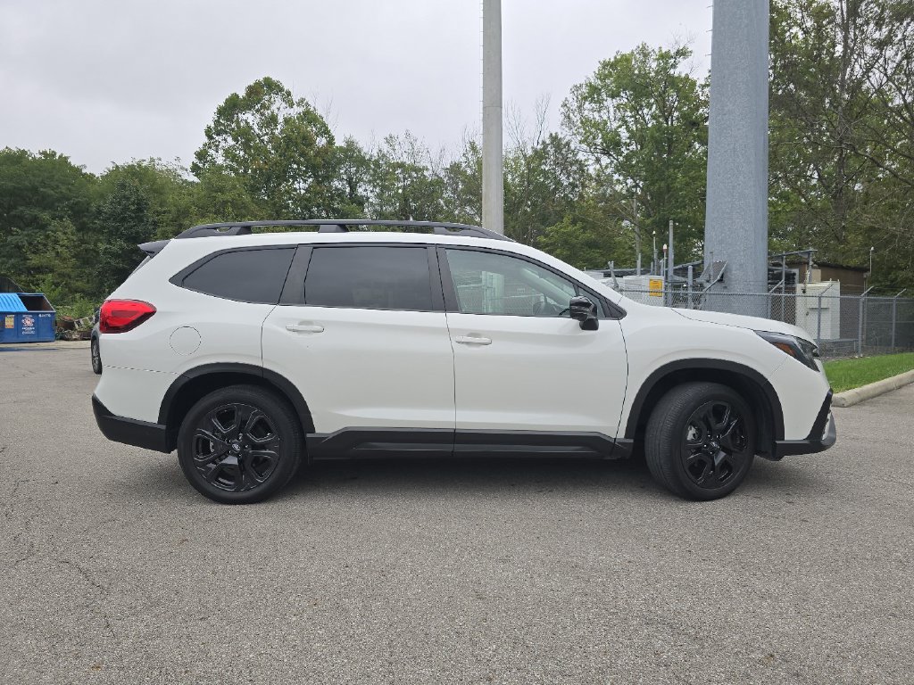 Used 2023 Subaru Ascent Onyx Edition Limited AWD/4WD image 17
