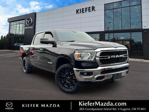 Used 2019 RAM 1500 Big Horn AWD/4WD image 1