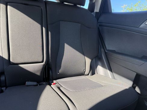 Used 2025 Kia Sportage LX FWD image 36