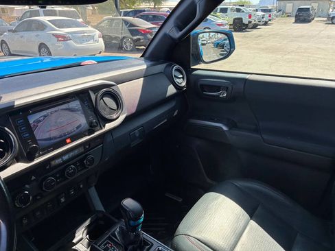 Used 2019 Toyota Tacoma TRD Pro AWD/4WD image 22