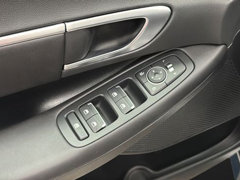 Used 2024 Hyundai Sonata SEL FWD image 20