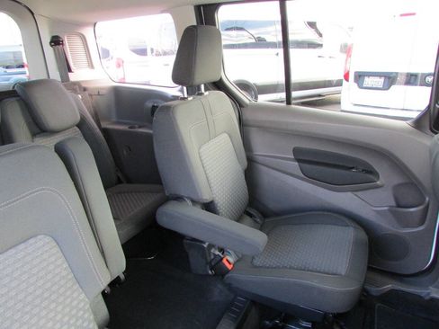 Used 2022 Ford Transit Connect XLT image 21