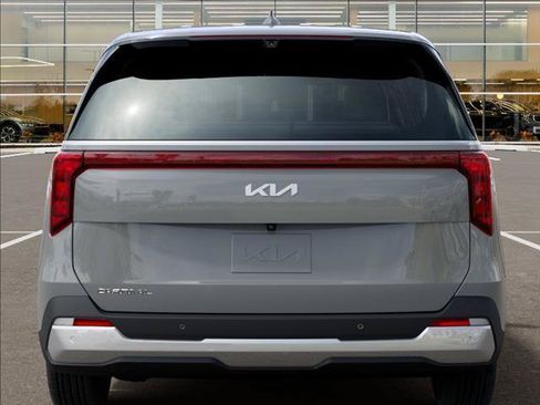 Used 2026 Kia Carnival EX FWD image 13