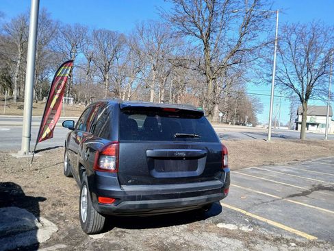 Used 2015 Jeep Compass Sport w/ Power Value Group image 2