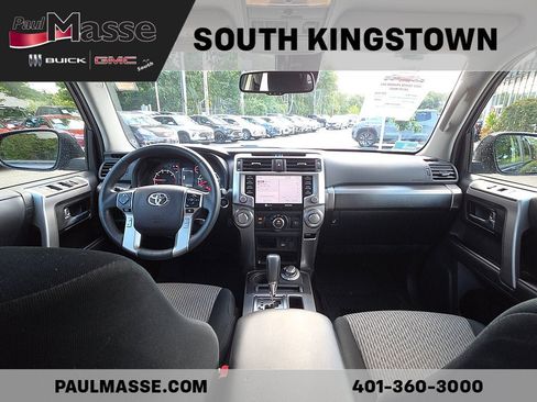 Used 2022 Toyota 4Runner SR5 AWD/4WD image 20