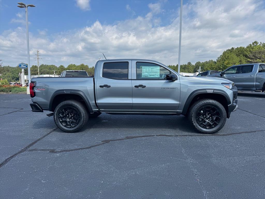New 2026 Chevrolet Colorado Trail Boss AWD/4WD image 2