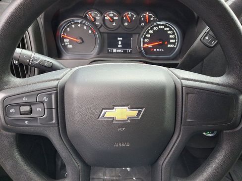 Used 2022 Chevrolet Silverado 1500 Custom image 17