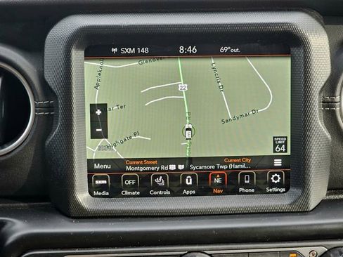 Used 2022 Jeep Gladiator Overland w/ Popular Equipment Package AWD/4WD image 39