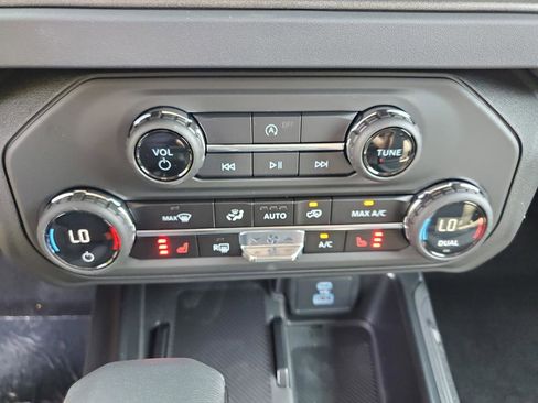 New 2025 Ford Bronco Big Bend AWD/4WD image 32