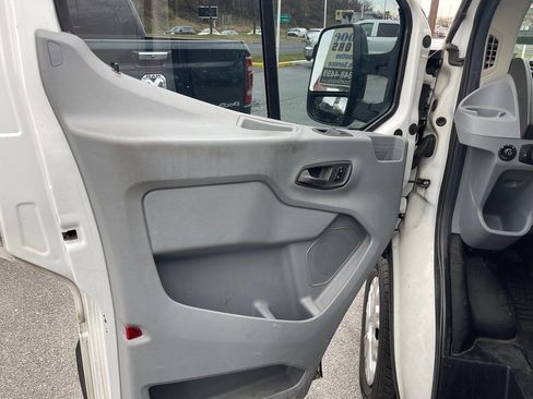 Used 2015 Ford Transit 250 148 Medium Roof image 27