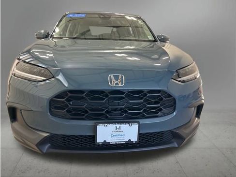 Certified 2024 Honda HR-V LX image 3