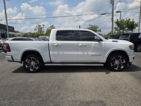 Used 2022 RAM 1500 Limited w/ Body Color Bumper Group AWD/4WD image 8
