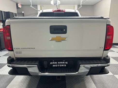 Used 2016 Chevrolet Colorado LT w/ LT Convenience Package image 9