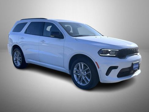 Used 2025 Dodge Durango GT AWD/4WD image 3