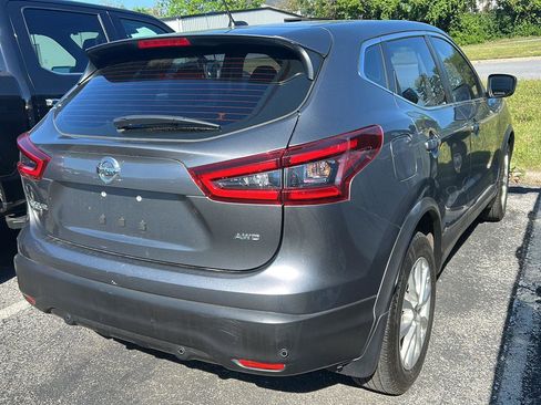 Used 2022 Nissan Rogue Sport S AWD/4WD image 5