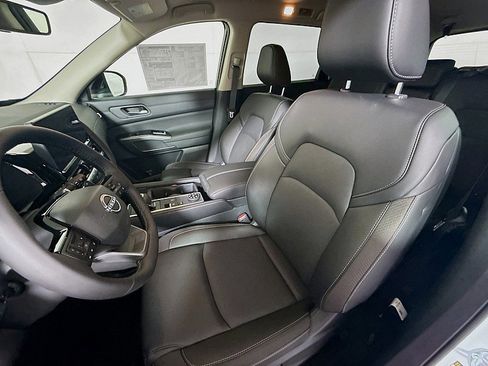 New 2026 Nissan Pathfinder SL AWD/4WD image 11