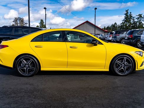 Used 2021 Mercedes-Benz CLA 250 4MATIC w/ AMG Line image 9