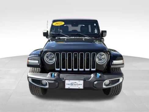 Used 2022 Jeep Wrangler Unlimited Sahara w/ Cold Weather Group AWD/4WD image 7
