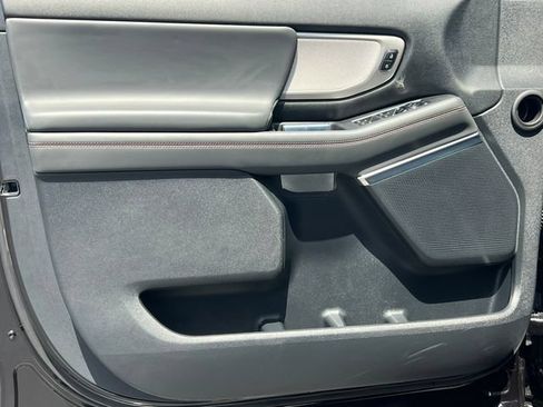 Certified 2025 Ford Expedition Active AWD/4WD image 16