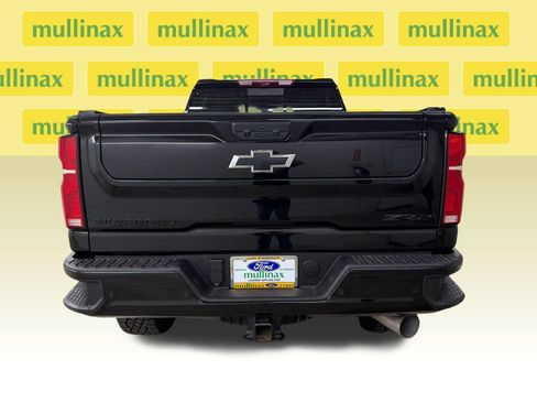 Used 2026 Chevrolet Silverado 2500 ZR2 AWD/4WD image 10