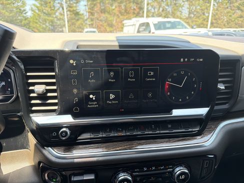 Used 2024 GMC Sierra 3500 SLE AWD/4WD image 23