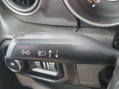 Used 2022 Jeep Wrangler Unlimited Sport AWD/4WD image 10