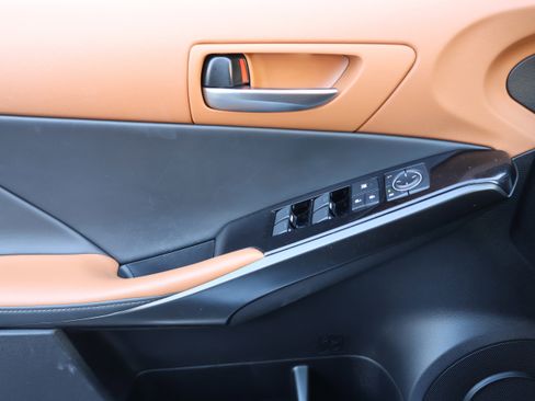 Certified 2025 Lexus IS 350 F Sport image 12