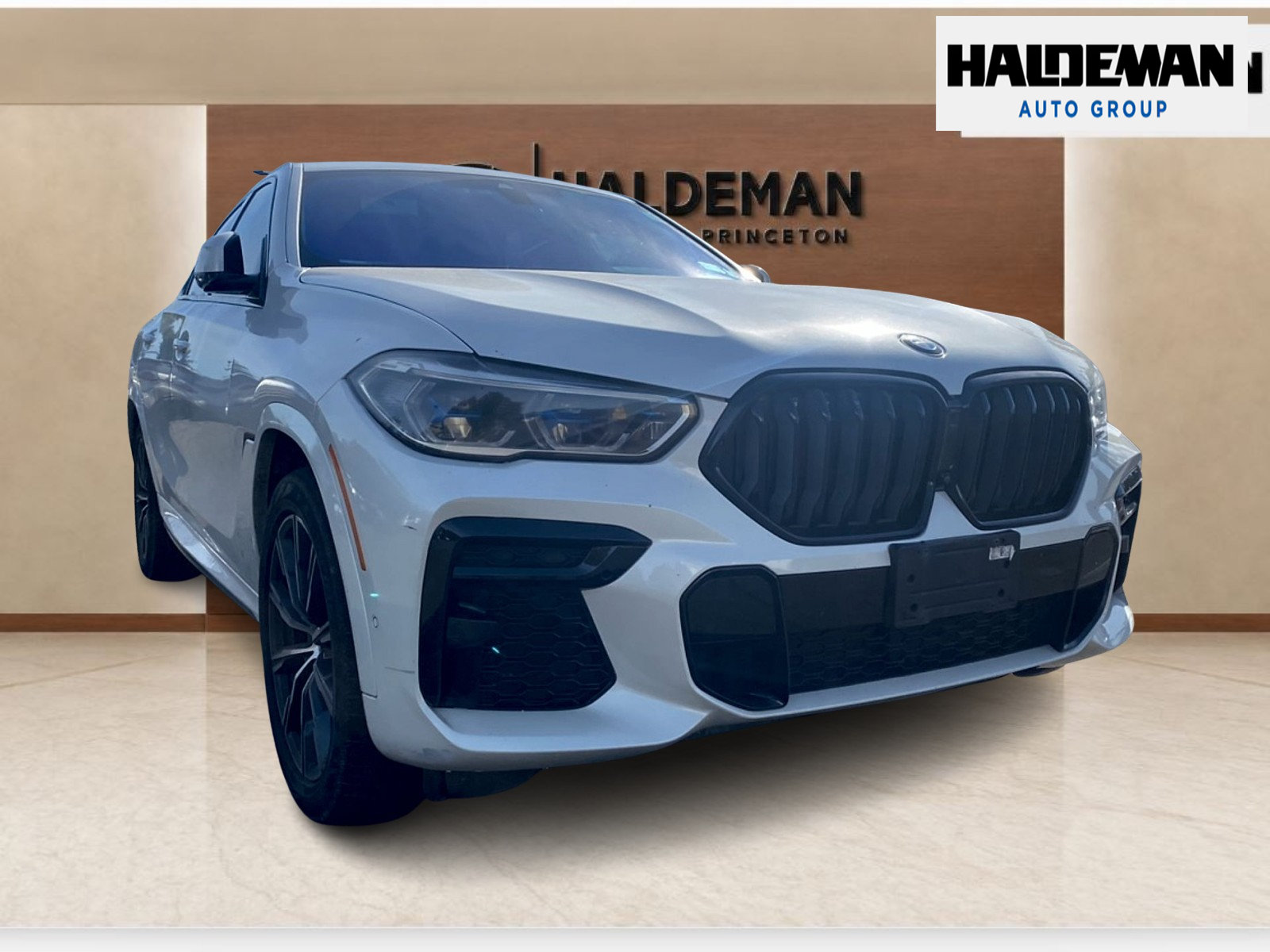 Used 2023 BMW X6 xDrive40i w/ Executive Package AWD/4WD image 1