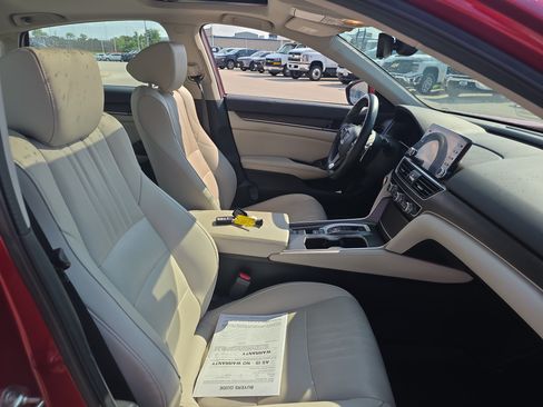 Used 2019 Honda Accord EX-L image 9