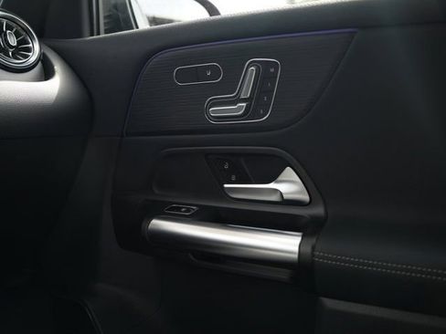 Certified 2026 Mercedes-Benz GLA 250 4MATIC image 32