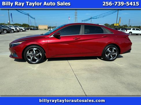 Used 2023 Hyundai Elantra Limited FWD image 1