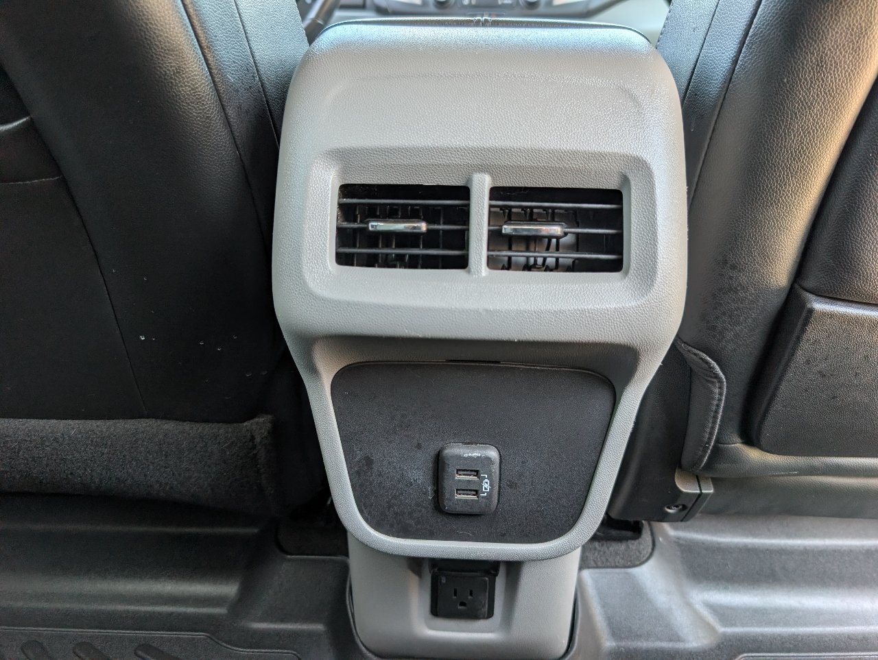 Used 2022 GMC Terrain SLT FWD image 7