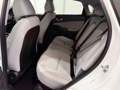 Used 2023 Hyundai Kona SEL image 16